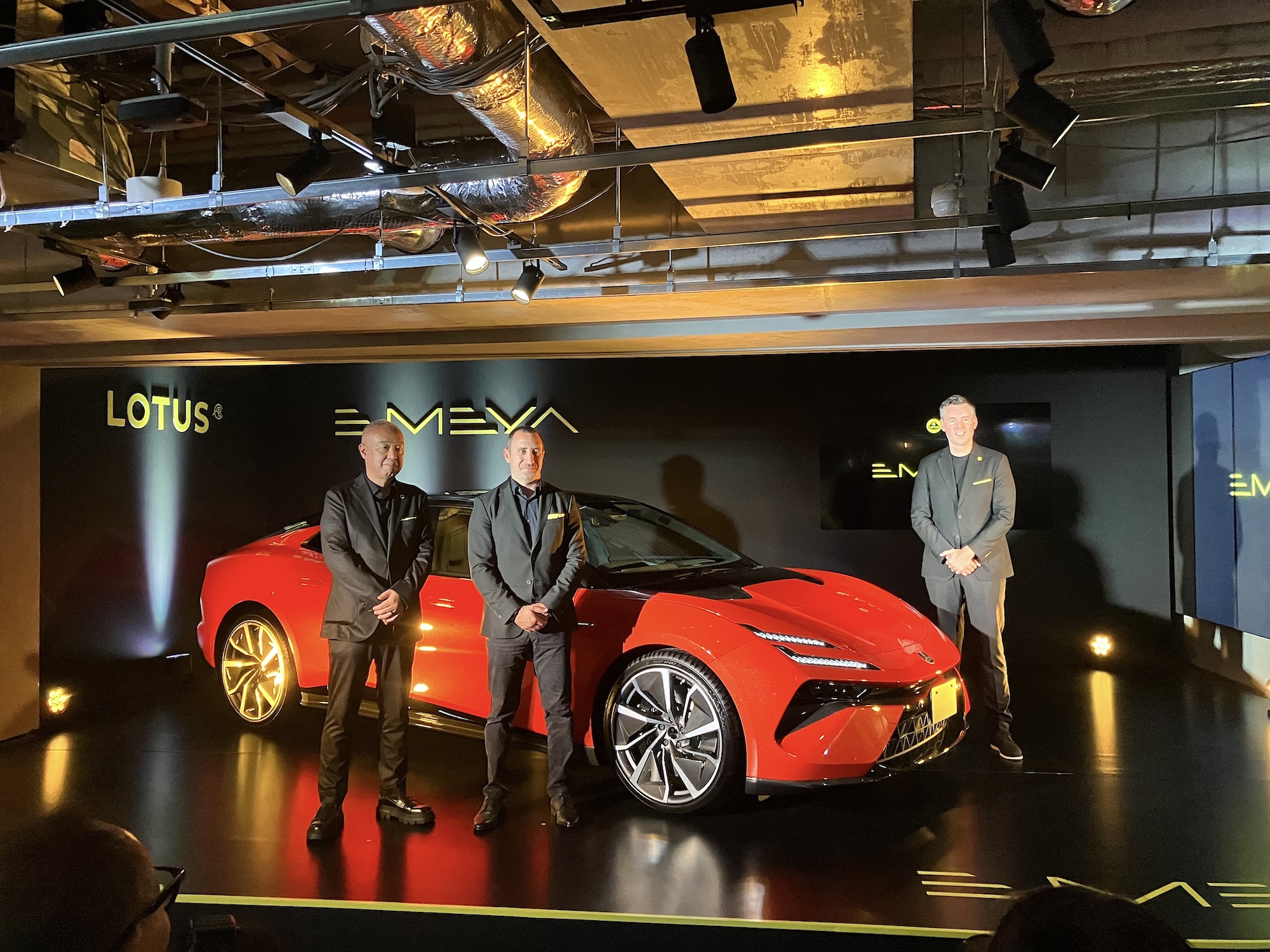 PLANEX CARS - ロータス・エメヤ、ジャパン・プレミア - CARS report：車全般うんちくレポート - CARS report